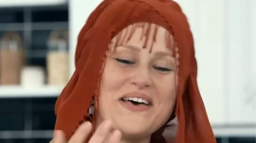 Zuhal Topal'la Yemekteyiz programının sevilen yarışmacısı Zahra hakkında merak edilenler!