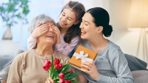 Anneler Günü, her yıl mayıs ayının ikinci pazarında kutlanmaktadır. Bu yıl Anneler Günü, 9 Mayıs Pazar günü kutlanacak