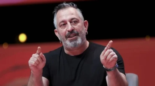 Cem Yılmaz'ın ABD'den getirttiği aracın çılgın fiyatı