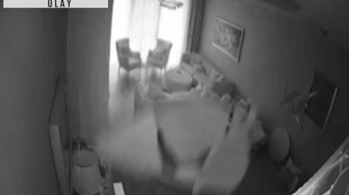 Sarıyer’de villanın tavanının 3 gün arayla 2 kez çöktüğü anlar kamerada