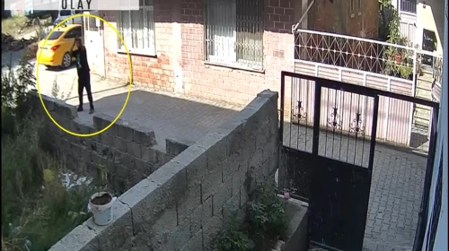 Taksi gasbedip, eve pompalı tüfekle ateş açan 2 şüpheli tutuklandı