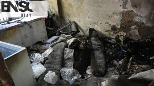 Adana'da haraç dehşeti: 3 çocuklu ailenin evi kundaklandı