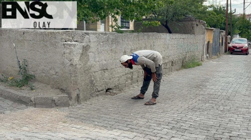 Polise yakalandı, namaza durdu, 23 bin TL ceza yedi