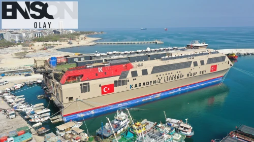 'Yüzer okul' görevini tamamladı: Depremzede öğrencilere eğitim hizmeti