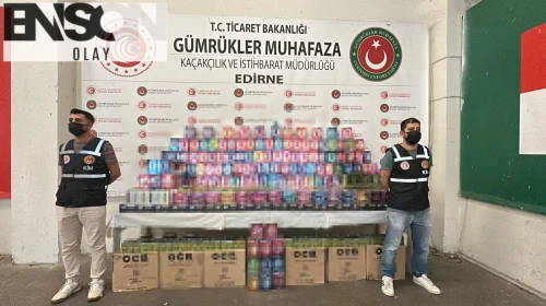 Kapıkule'de aranan tırda 3 bin 193 kaçak elektronik sigara ele geçirildi