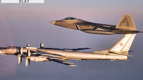 Alaska göklerinde Rus ve ABD uçakları birbirlerini kovaladı