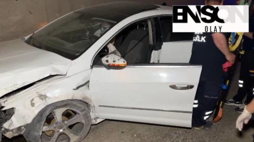 Beton duvara çarpan otomobildeki 2’si çocuk, 4 kişi yaralandı