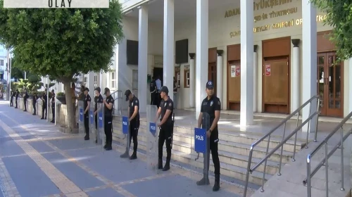 Adana Büyükşehir ve Adıyaman Belediye başkanları gözaltına alındı