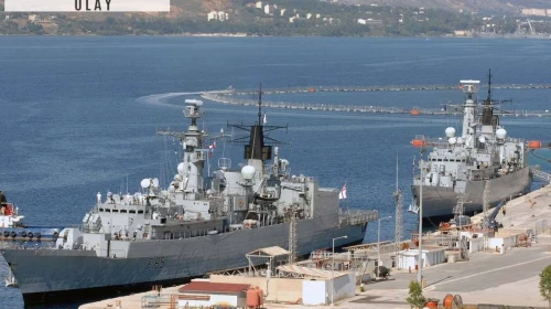 Denizaltılar, savunma sistemleri, gemiler... ABD Girit'i kaleye çevirdi