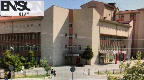 Fabrikada gıda zehirlenmesi; çok sayıda işçi hastaneye kaldırıldı