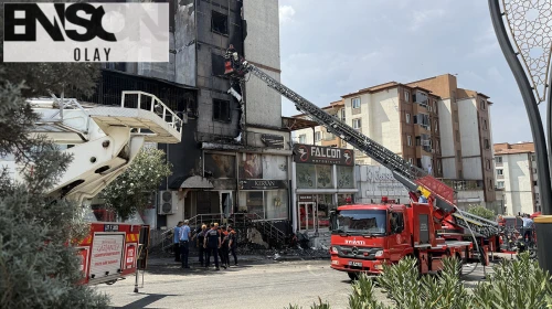 5 katlı binada yangın! 15 kişi dumandan etkilendi