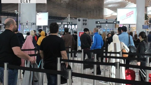 Uçak yolcularına 11 Eylül’den beri süren yasak kalkıyor