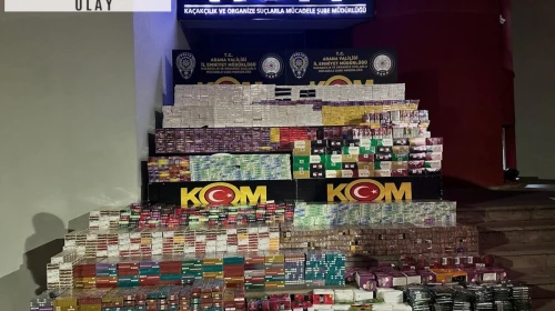 Saman yüklü tırdan tonlarca kaçak ürün çıktı