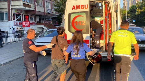 Çorlu'da otomobil ile motosiklet çarpıştı; 2 yaralı