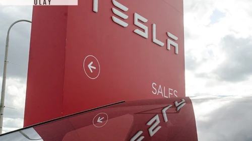 Kaza sonrası Tesla 243 milyon lira tazminat ödeyecek