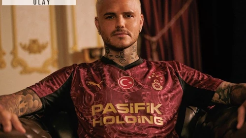 Galatasaray alternatif formasını tanıttı