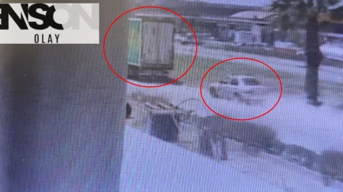 Otomobilin TIR'a çarptığı kaza kamerada: 1 ölü