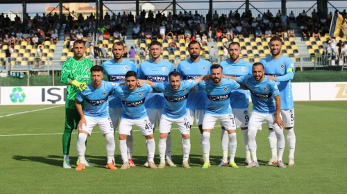 Silifke Belediye Spor, Kahramanmaraş İstiklalspor'u farklı skorla 7-1 mağlup ettiği maçta göz doldurdu
