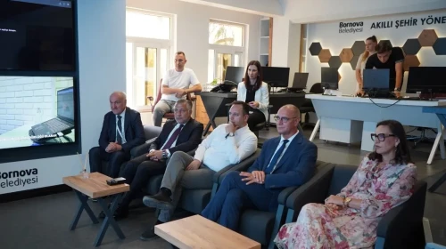 Bornova’ya Türkiye’nin ilk Rüzgar Ağaçları geliyor