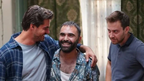 Gönül Dağı’na Yeni Katılan Deli Kadir Kimdir? Emrah Kaman Hakkında Merak Edilenler