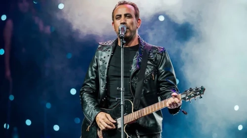 Haluk Levent evli mi, eşi kimdir? Rockçı sanatçının ilginç hayatı