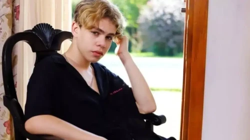 Müzikte Yükselen Genç Yetenek: Alper Erözer'un Başarı Hikayesi