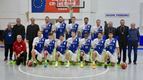 Çanakkale Belediyespor Kadın Voleybol Takımı uzatma setinde galip geldi