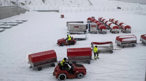 Trump'ın Grönland Stratejisi: Parçala ve Sat!
