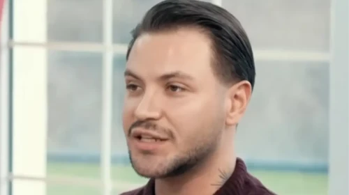 Zuhal Topal'la Yemekteyiz Burak Bey'in sırrı! Yarışmacının hayatı ve detayları merak konusu...