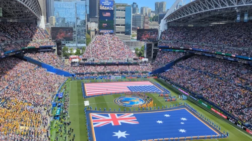 2026 Dünya Kupası'na giden birçok yol: Amerikalılar "İngiliz tarzı futbola" bağımlı olmaya başlıyor.