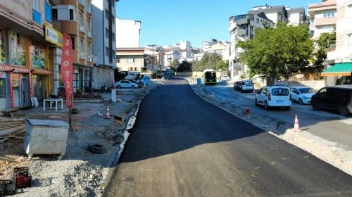 Çayırova'da Uğur Mumcu Caddesi Yenilenen Görünümüyle Dikkat Çekecek