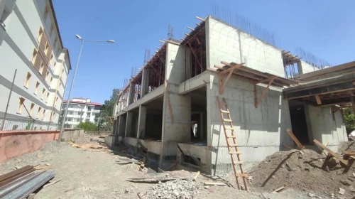 Kağızman’da eğitim yatırımları hız kesmeden devam ediyor