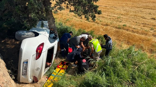 Sünnet düğünü dönüşünde meydana gelen kazada 3 kişi ağır yaralandı, 7 kişi de yaralandı