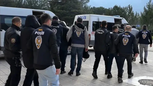 Tekirdağ'da gerçekleştirilen yasa dışı bahis operasyonunda 43 şüpheliden 33'ü tutuklandı