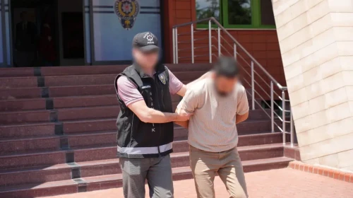 Uyuşturucu Ticareti Yapan Hükümlü, 8 Yıl 4 Ay Hapis Cezasıyla Aranırken Yakalandı