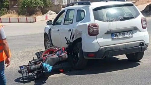 Siirt'te meydana gelen trafik kazasında otomobil ile motosiklet çarpıştı, 1 kişi yaralandı