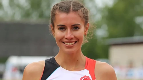 Tuğba Yenigün Avrupa Şampiyonası'nda finale yükselerek tarih yazdı
