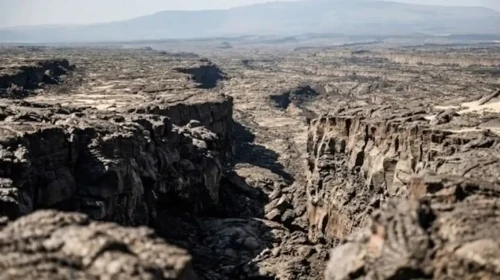 Afrika kıtası ikiye mi ayrılıyor?