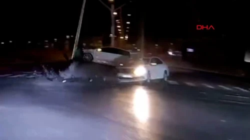 Aksaray'da kırmızı ışık ihlali kazaya neden oldu: Üç yaralı