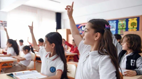 Okullarda ara tatil kaldırılacak mı? Bakan Tekin'den dikkat çeken açıklama