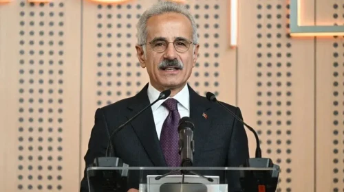 Bakan Uraloğlu, Uzunkum Millet Bahçesi'nde İncelemelerde Bulundu