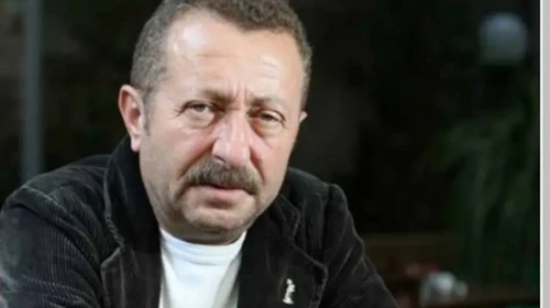 Tiyatro ve dizi oyuncusu Erkan Can, Altı Üstü İstanbul adlı dizide rol aldı