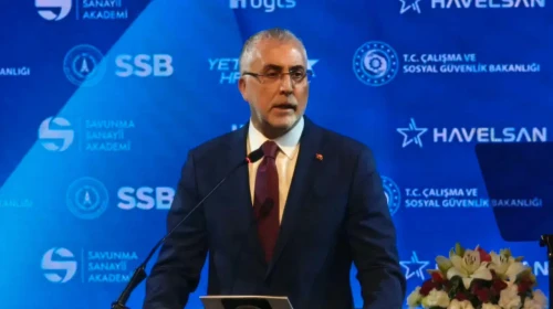 'Gençleri nitelikli istihdamla buluşturmak adına çalışıyoruz'
