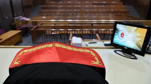 Kayseri'de 3 kişiyi bıçaklayan sanık hakim karşısında: Müştekileri bilerek bıçakladım