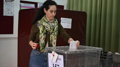 KKTC'de seçim tarihi netleşti: Meclis'ten 'çifte seçim' kararı çıktı