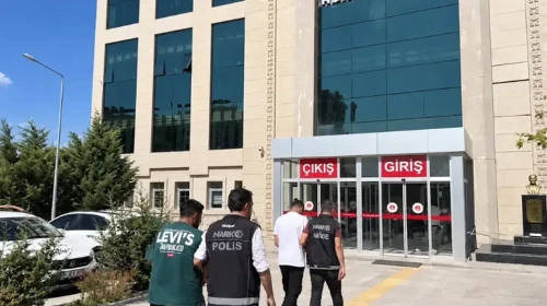 Niğde'de 'Sokaklar Güvende' operasyonu: Uyuşturucu ticaretinden 5 kişi tutuklandı