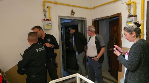 Yozgat'ta haber alınamayan 80 yaşındaki yaşlı kadın koltukta uyurken bulundu