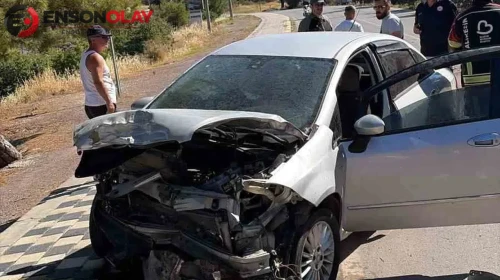 Ayvalık'ta meydana gelen trafik kazasında sürücü kurtarıldı