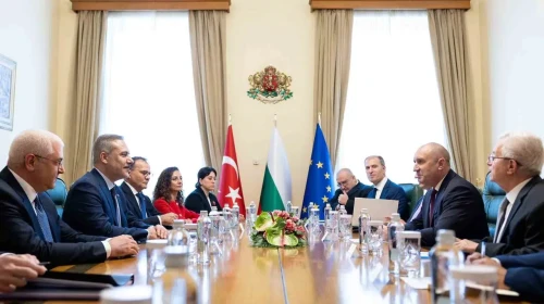 Sofya'da kritik diplomasi trafiği: Hakan Fidan'ın Bulgaristan mesaisi hız kesmiyor