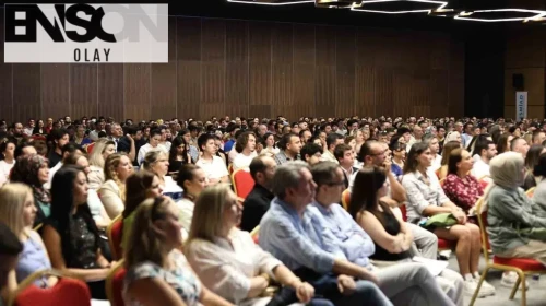 Esmiad’dan bir ilk: Sinan Ergin, Eskişehir’de sevenleriyle buluştu